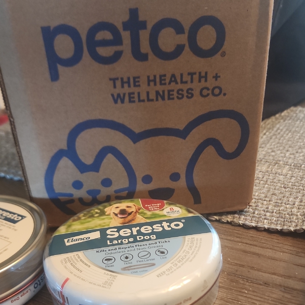 Seresto Large Dog Flea and Tick Collar